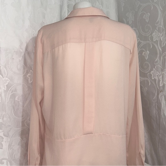 Melanie Lyne Light Peach Tiered Flowy Tunic Button Down Blouse - Picture 9 of 10